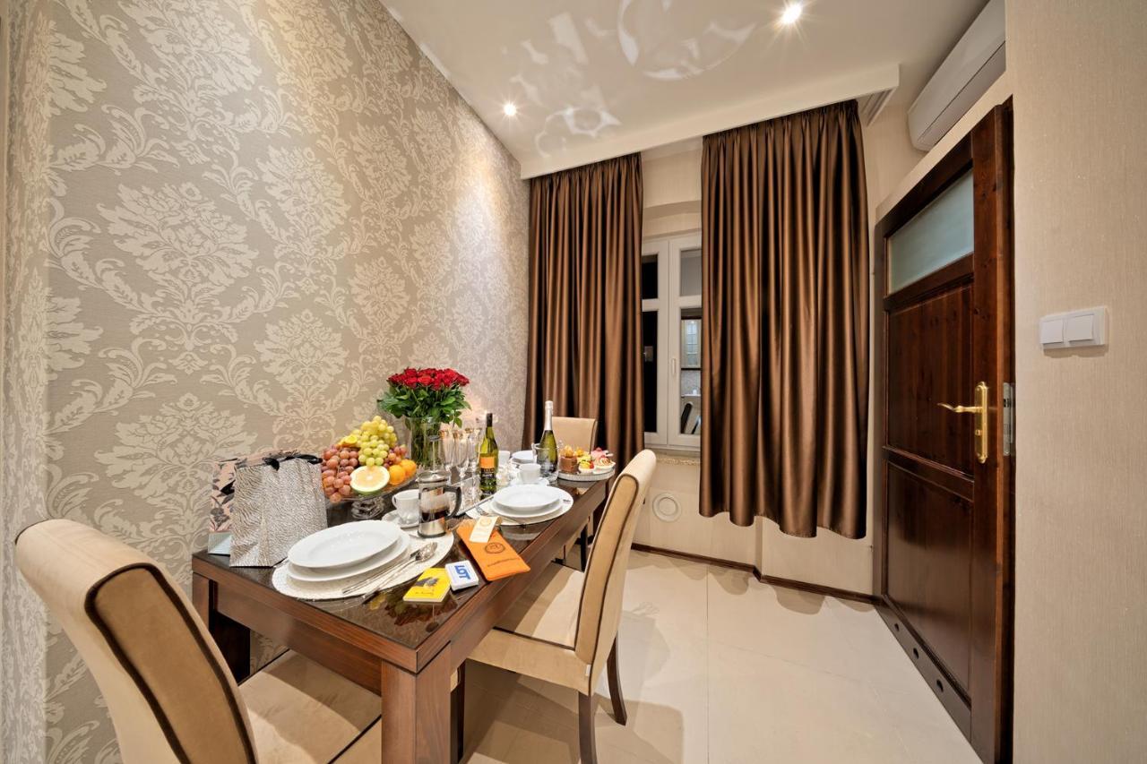 Villa La Val, Apartamenty Валбжих Екстериор снимка
