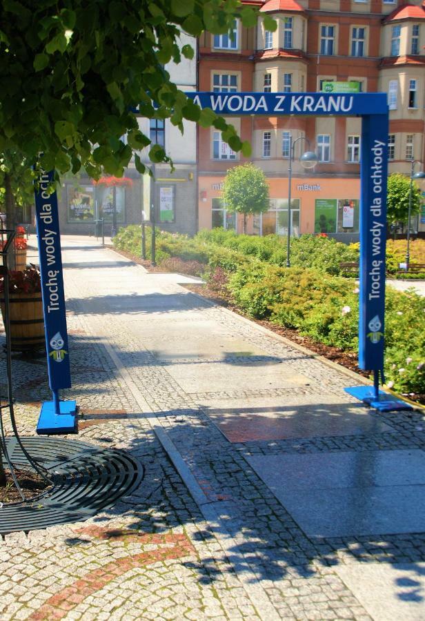 Villa La Val, Apartamenty Валбжих Екстериор снимка